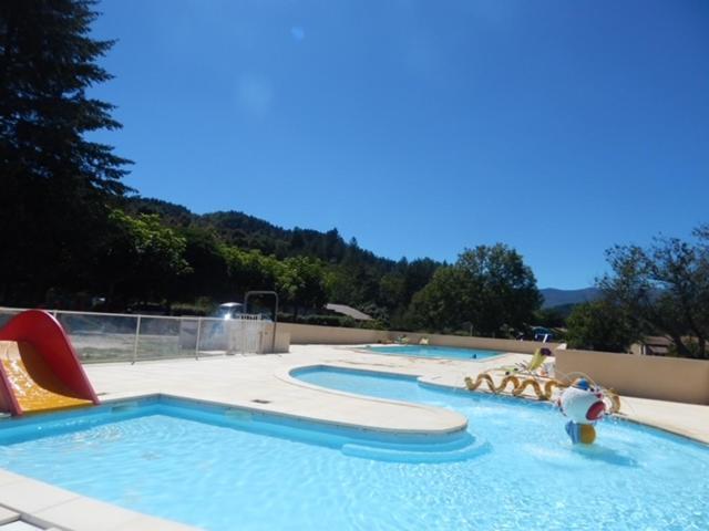 Camping Bonneval Jaujac Exteriör bild